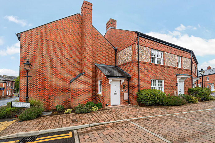 2 Bedroom Retirement Property For Sale In Bridge Park, Twyford, Reading, Berkshire, RG10