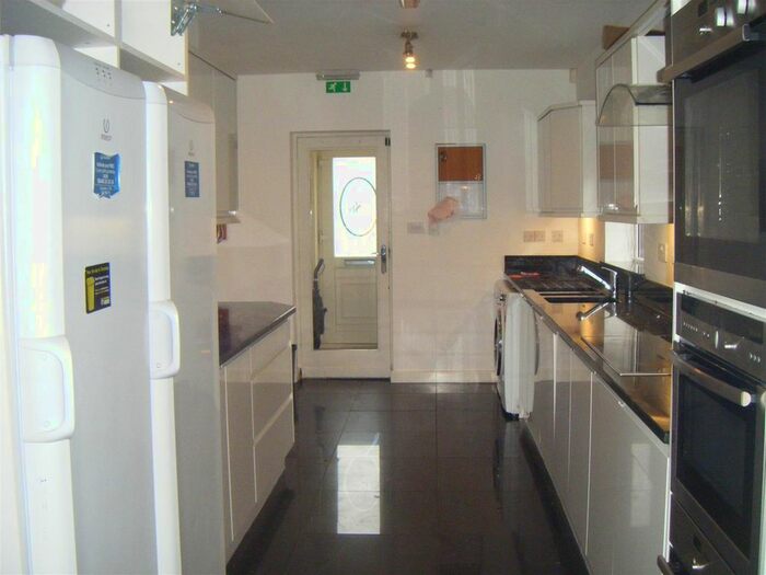 7 Bedroom Property To Rent In Gregory Street, Nottingham, NG7