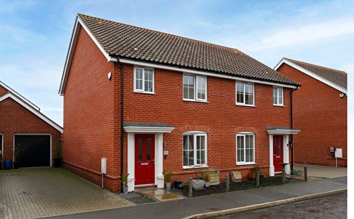 3 Bedroom Semi-Detached House For Sale In Paddock Close, Kirton, IP10