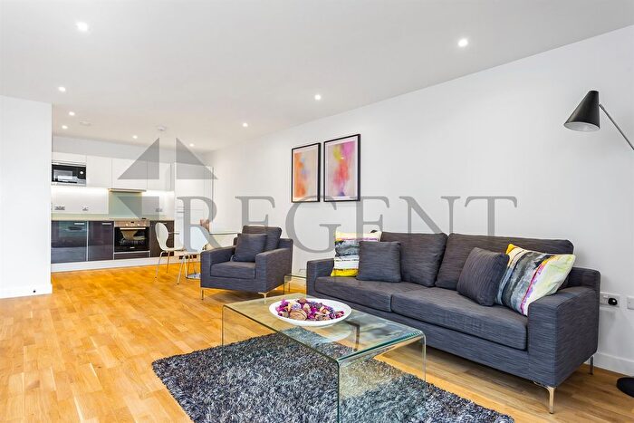 2 Bedroom Flat To Rent In Station House, Carriage Way, SE8