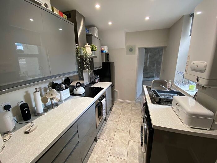 2 Bedroom Flat To Rent In Salters Road, Newcastle Upon Tyne, NE3