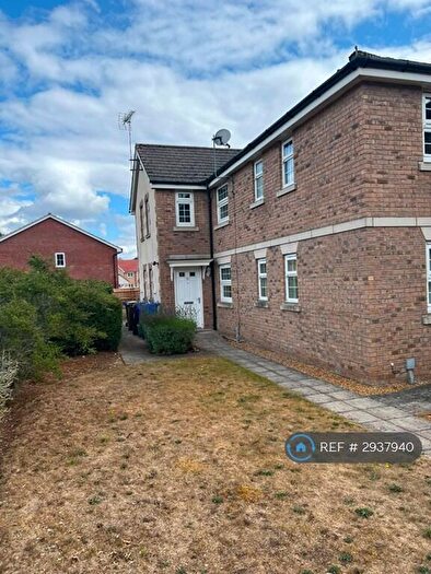 2 Bedroom Flat To Rent In Russet Drive, Red Lodge, Bury St. Edmunds, IP28