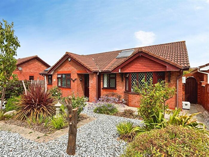 3 Bedroom Detached Bungalow For Sale In Maes Cybi, Pensarn, Abergele, Conwy, LL22