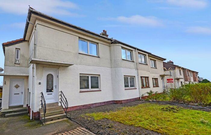 3 Bedroom Flat To Rent In Kelvin Way, Kilsyth, G65