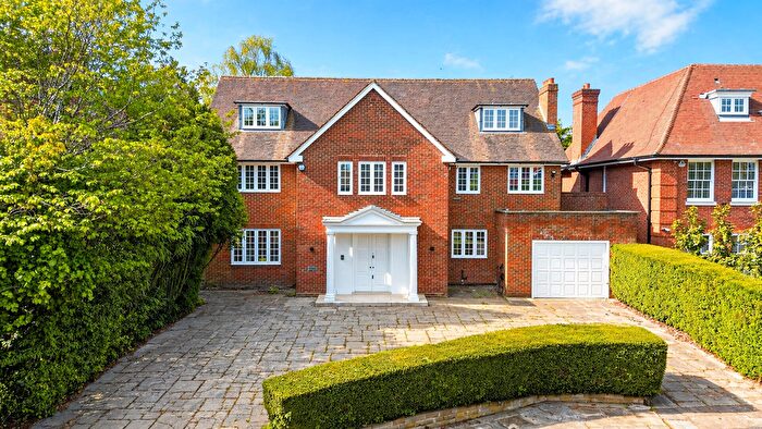 8 Bedroom Detached House To Rent In Winnington Close, Hampstead Garden Suburb, London, N2