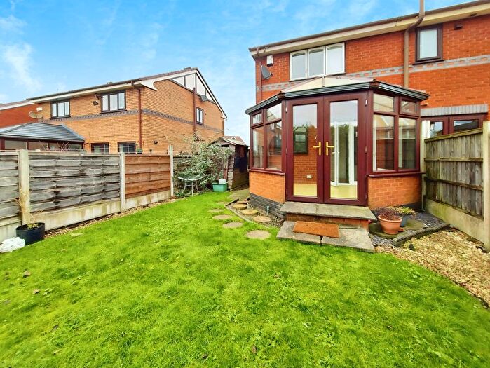 2 Bedroom Semi-Detached House For Sale In Waterslea, Eccles, M30