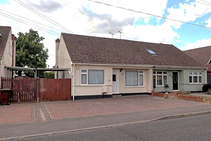 3 Bedroom Semi Detached Bungalow For Sale In Common Lane, Benfleet, SS7