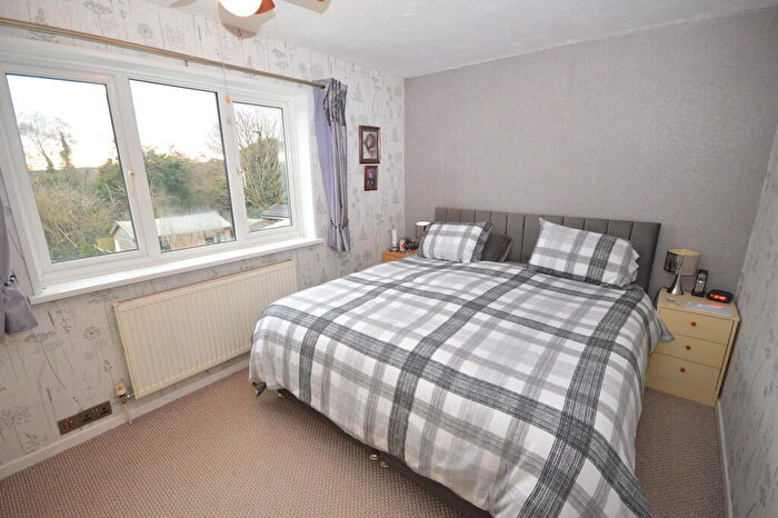 2 Bedroom Semi-Detached House For Sale In Anson Close, Dovercourt, Harwich, CO12