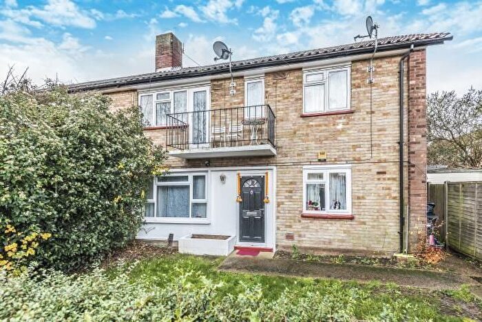 2 Bedroom Maisonette To Rent In Winchester Road, Feltham, TW13