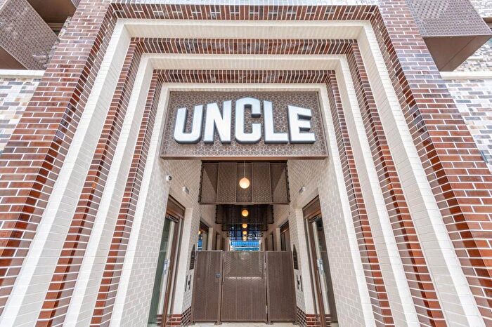 2 Bedroom Flat To Rent In Park Lane, Wembley, HA9