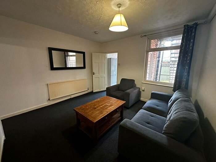 1 Bedroom Flat To Rent In Outram Street, Sutton In Ashfield, NG17