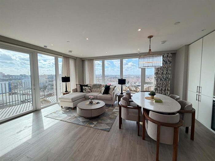 3 Bedroom House For Sale In Caldon Boulevard, Wembley, HA0