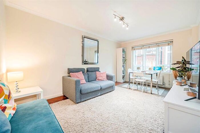1 Bedroom Flat To Rent In Luxborough Street, Marylebone, W1U