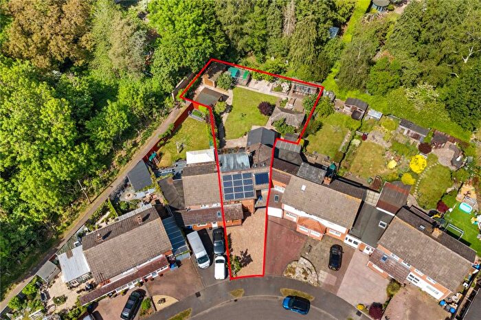 5 Bedroom Semi-Detached House For Sale In Paddocks Close, Wolston, Coventry, CV8