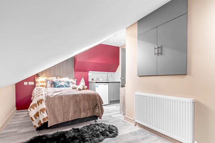Studio To Rent In Ellys Road, Coventry, CV1