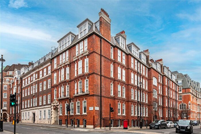 3 Bedroom Flat For Sale In Great Smith Street, London, SW1P
