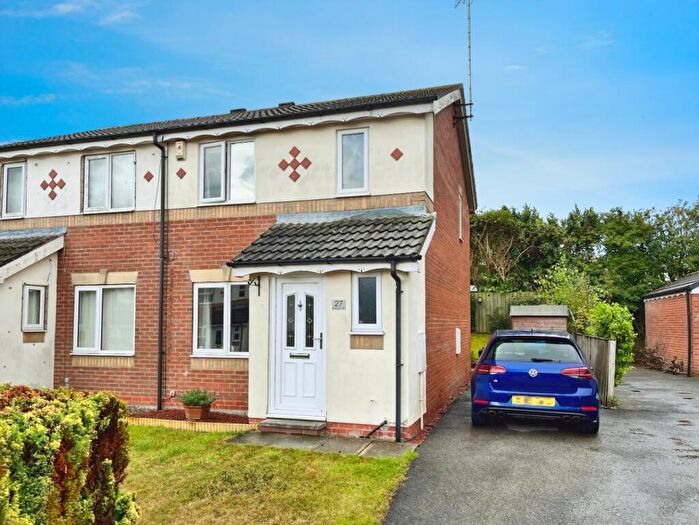 3 Bedroom Semi-Detached House For Sale In Bramble Hill, Beverley, HU17