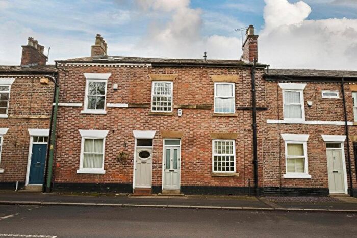 4 Bedroom Terraced House For Sale In Brook Lane, Alderley Edge, SK9