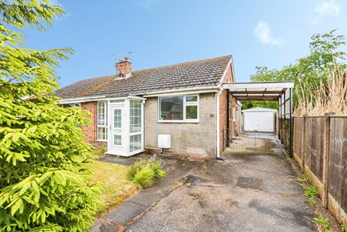 3 Bedroom Semi-Detached Bungalow For Sale In Rosslyn Crescent, FY6