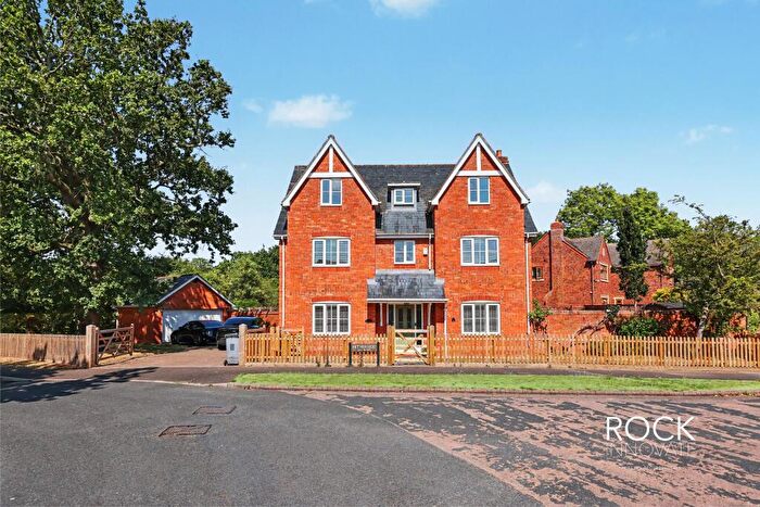 6 Bedroom Detached House To Rent In Hitherside, Dickens Heath, Solihull, B90