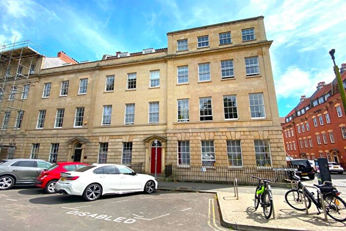 2 Bedroom Apartment To Rent In Portland Square, BS2