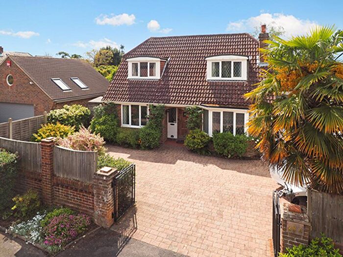 3 Bedroom Detached House For Sale In Clovelly Road, Emsworth, PO10