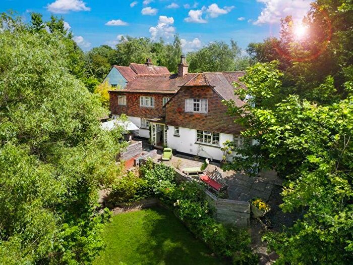 4 Bedroom Detached House For Sale In Fairmans Lane, Brenchley, Tonbridge, TN12