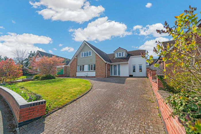 5 Bedroom Detached House For Sale In Shakespeare Gardens, Rugby, Warwickshire, CV22