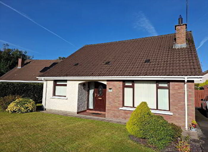 3 Bedroom Detached Bungalows For Sale In Oak Grange, Craigavon, BT66