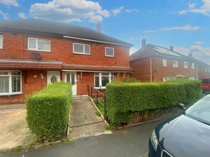 3 Bedroom Semi-Detached House To Rent In Ralph Drive, Sneyd Green, Stoke-on-Trent, ST1