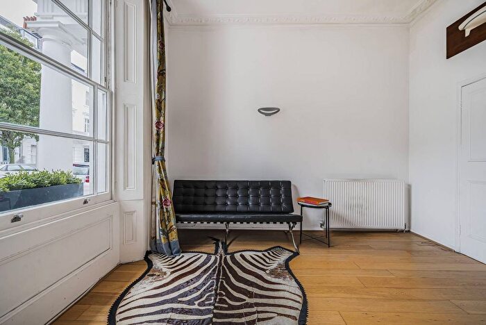 1 Bedroom Flat For Sale In Charlwood Street, Pimlico, London, SW1V
