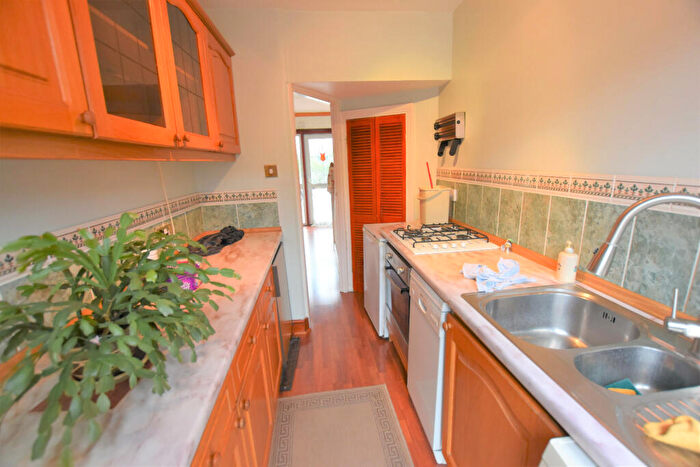 3 Bedroom Terraced House To Rent In Dunster Avenue, Morden, SM4