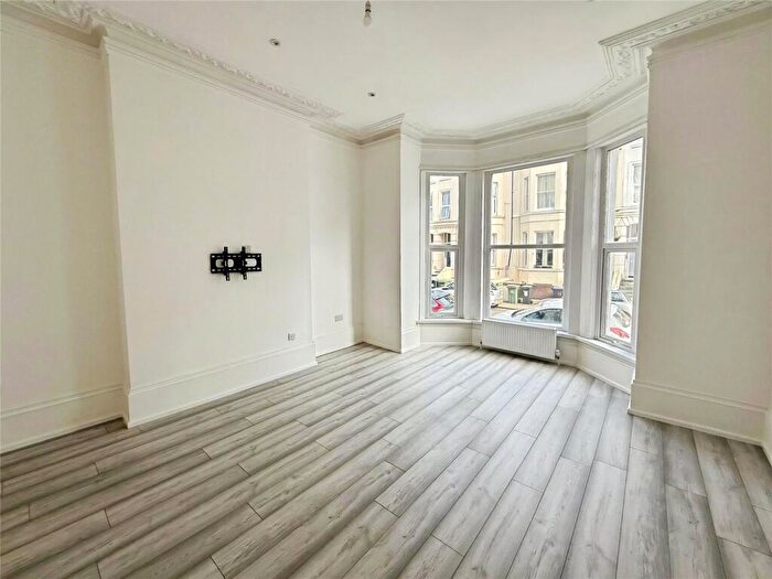 2 Bedroom Flat To Rent In Nightingale Road, Southsea, Hampshire, PO5