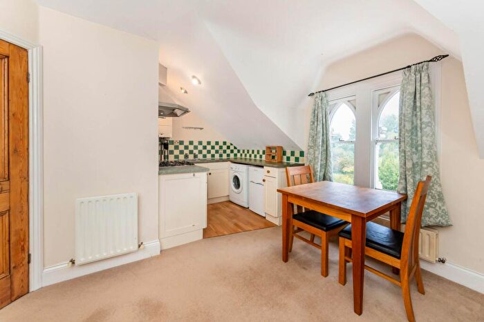 1 Bedroom Flat To Rent In Abingdon Road, Oxford, OX1