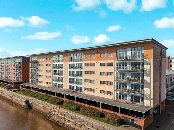 2 Bedroom Flat For Sale In Marine Parade Walk, Dundee, Angus, DD1