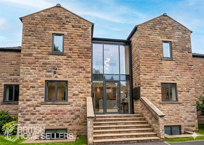 3 Bedroom Flat For Sale In Abbey Lane, Sheffield, S7