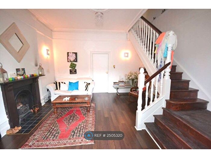 1 Bedroom Flat To Rent In Alexandra Road, Reading, RG1