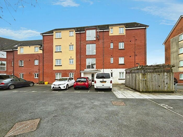 2 Bedroom Flat For Sale In New Cut Road, Swansea, SA1