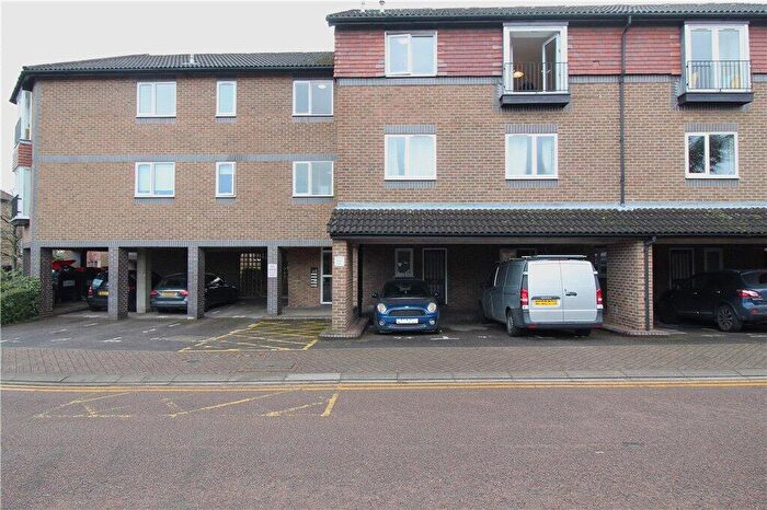Studio To Rent In Abbeyfields Close, Ealing, NW10