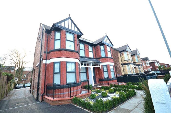 2 Bedroom Apartment To Rent In Abberton House, Abberton Road, West Didsbury, Greater Manchester, M20