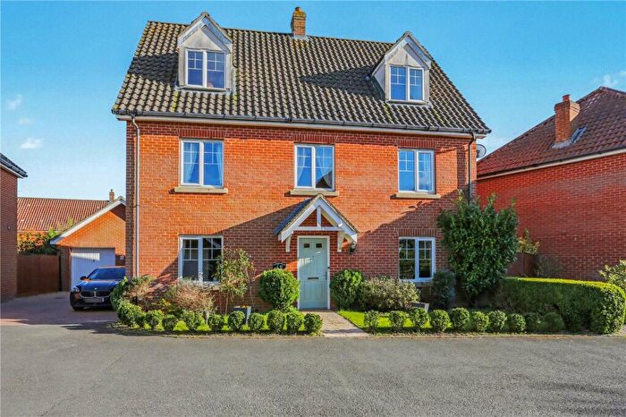 5 Bedroom Detached House For Sale In Peregrine Mews, Cringleford, Norwich, Norfolk, NR4
