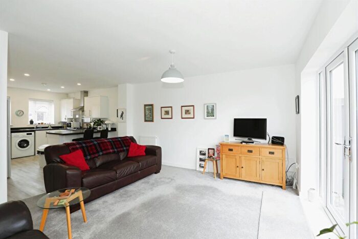 3 Bedroom Terraced House For Sale In Poplar Vale, Crowton, Northwich, CW8