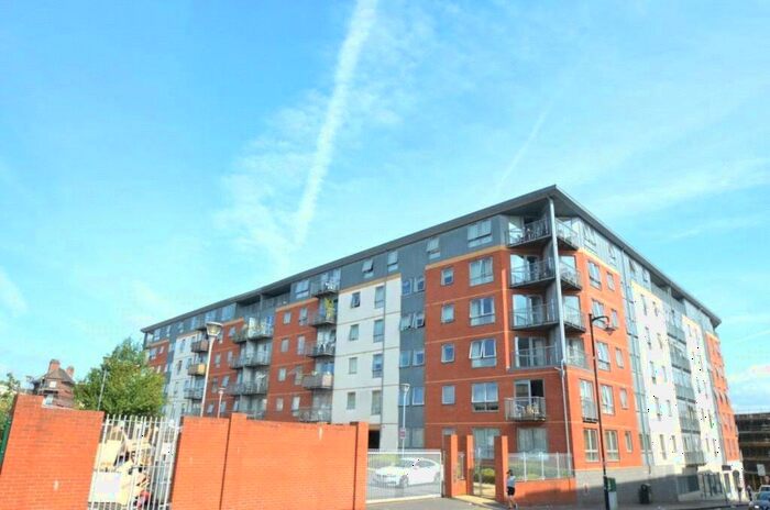 2 Bedroom Flat To Rent In Quartz, Hall Street, Birmingham, B18
