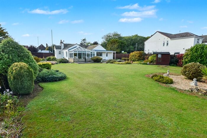 3 Bedroom Detached Bungalow To Rent In Barton Road, Barton Seagrave, NN15