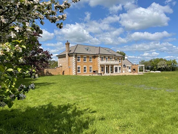 7 Bedroom Detached House To Rent In Carisbrook House, Sherington, MK16