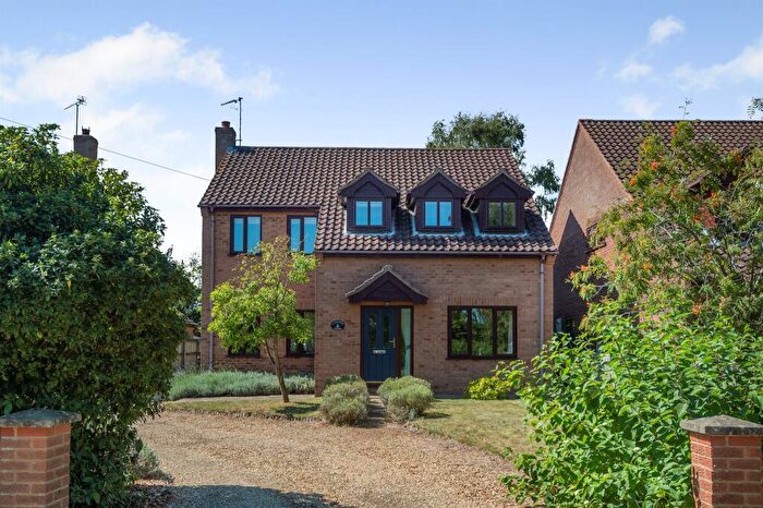 4 Bedroom Detached House For Sale In The Green, North Runcton, King's Lynn, PE33