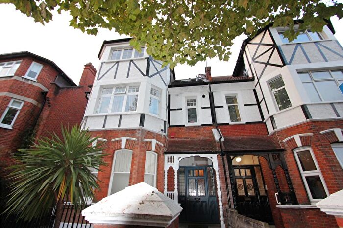 2 Bedroom Apartment To Rent In Crouch Hall Road, Crouch End, London, Greater London, N8