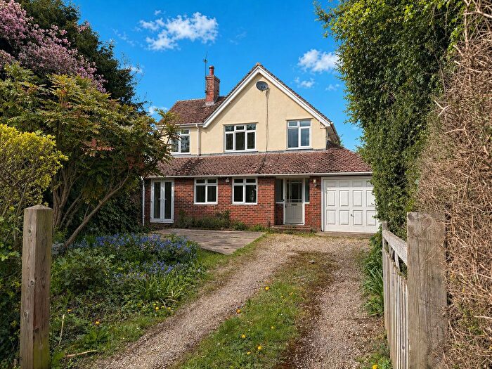 6 Bedroom Detached House To Rent In The Moors, Kidlington, OX5