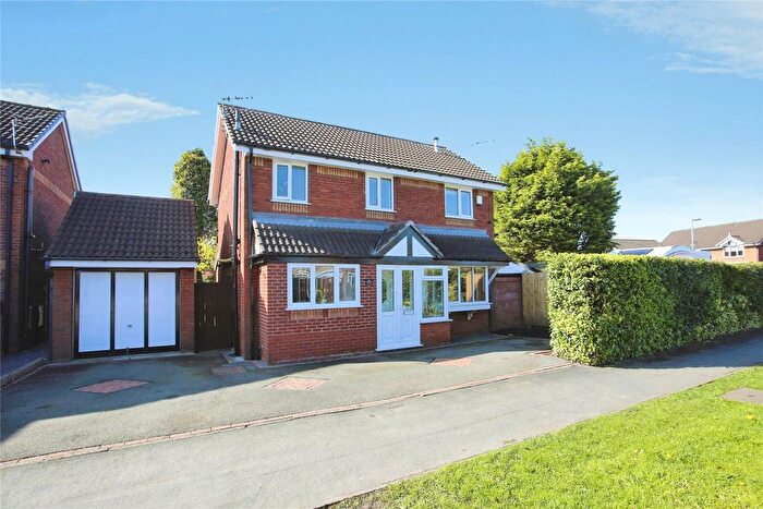 3 Bedroom Detached House For Sale In Green Lane, Heaton Moor, Stockport, SK4
