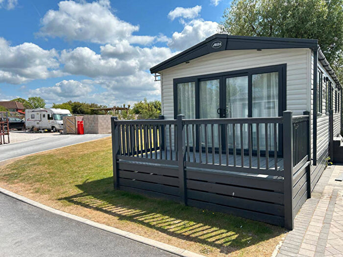 2 Bedroom Lodge For Sale In Abi St David - Lytham Edge Lodge Park -, PR4